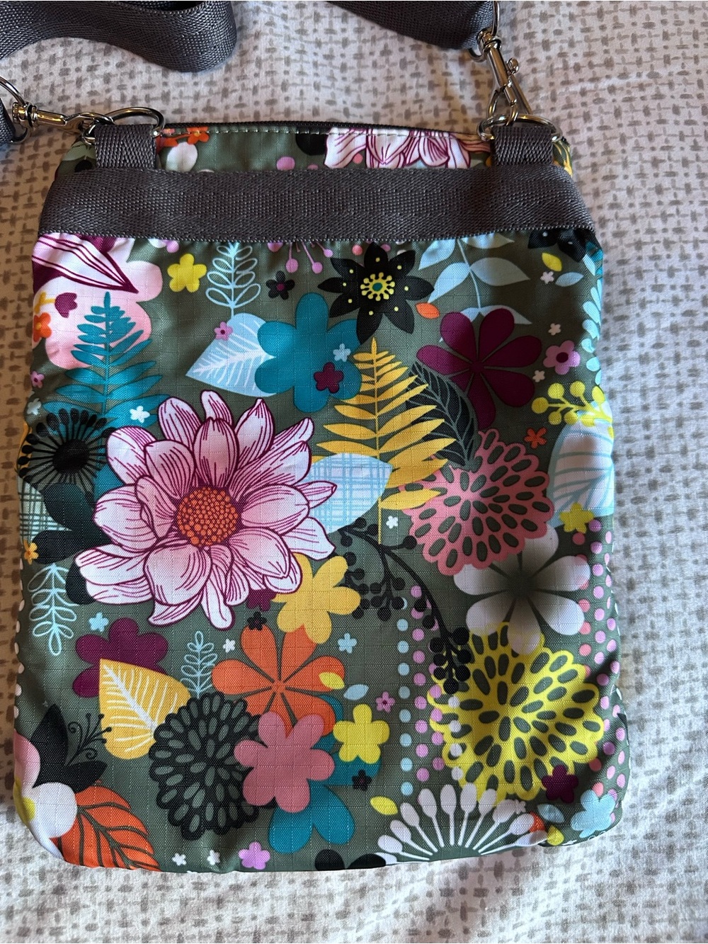 LeSportsac Floral Crossbody Bag in Green with Pink & Teal Accents - Picture 5 of 12